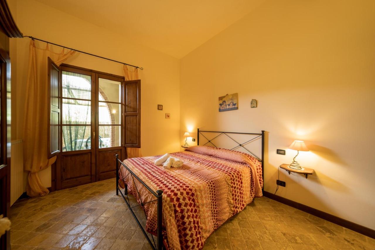 Agriturismo Due Ponti Chianni Extérieur photo