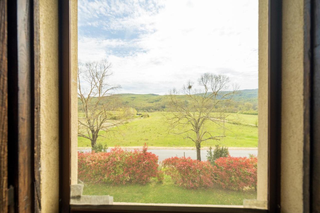 Agriturismo Due Ponti Chianni Extérieur photo