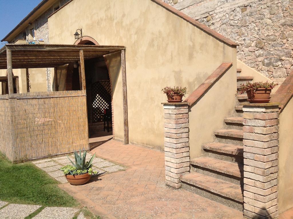 Agriturismo Due Ponti Chianni Extérieur photo