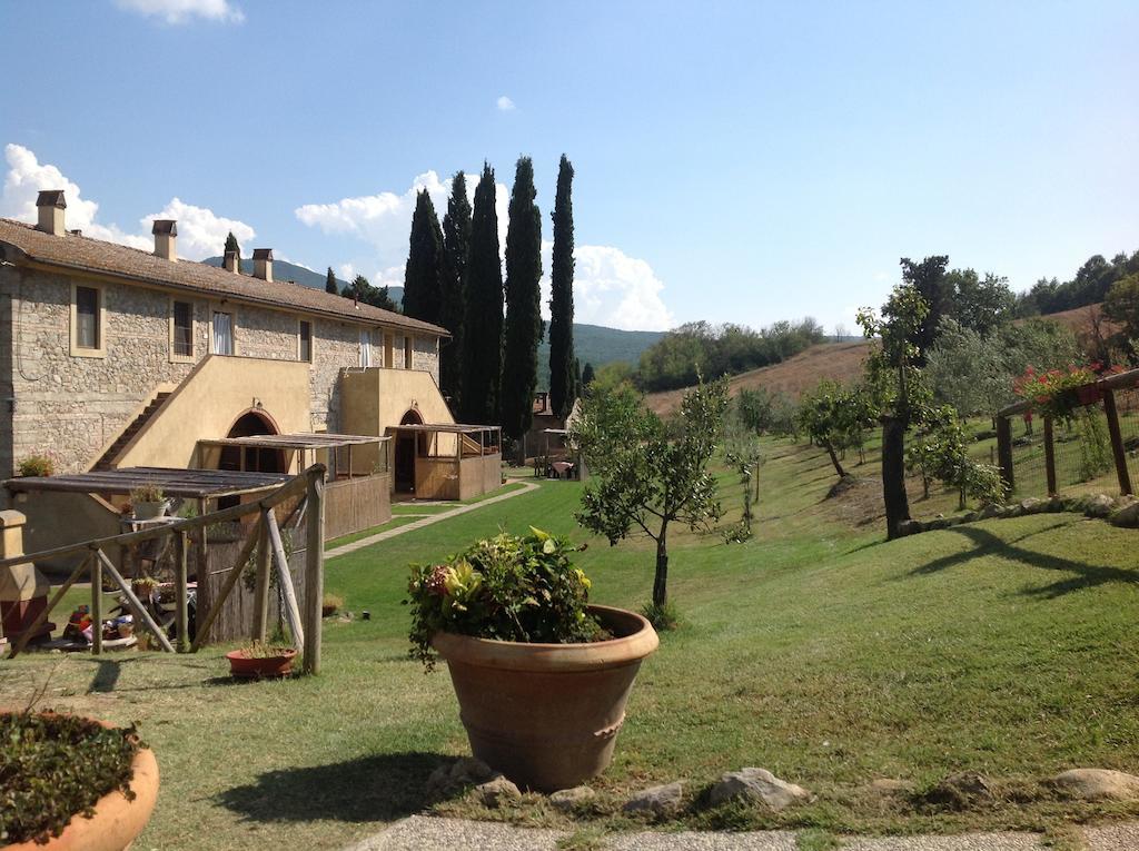 Agriturismo Due Ponti Chianni Extérieur photo